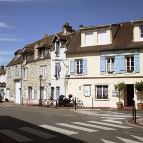 © Pascal Bouchain Mairie Saint-Nom-la-Bretêche