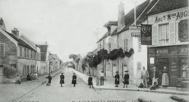 Carte postal ancienne représentant la Grande Rue